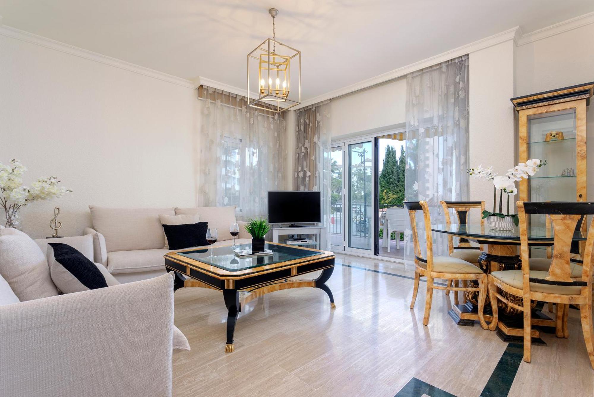 Andalucia Del Mar By Rent Me