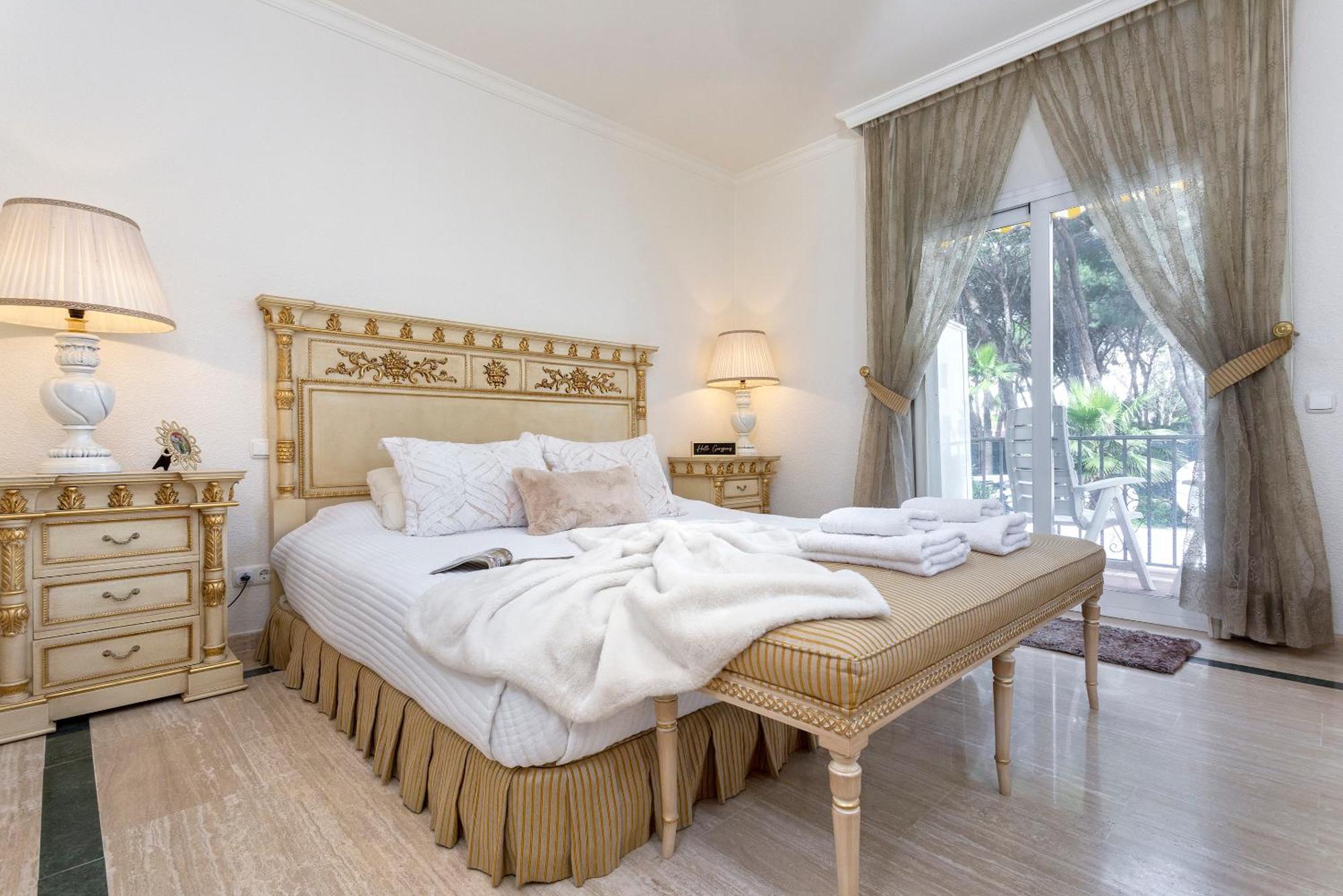 Andalucia Del Mar By Rent Me *